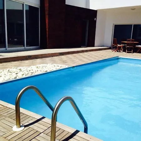 Villa La Superba, 3 Bedroom Villa With Pool Lantställe *